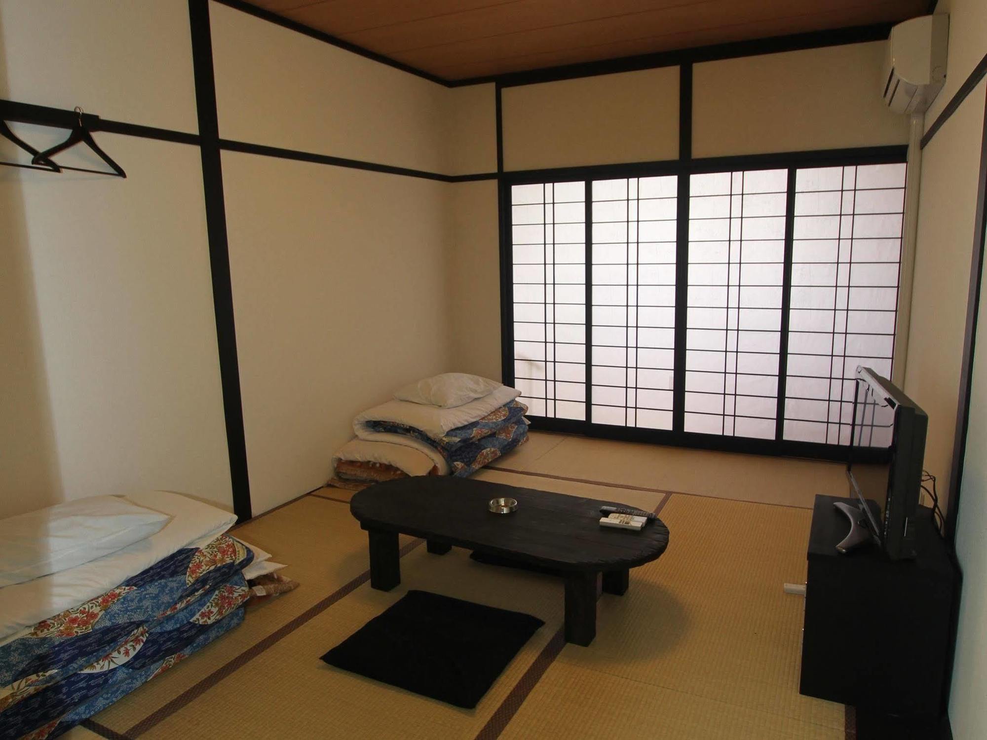 Wakatake Hotel Katsuura  Exterior photo
