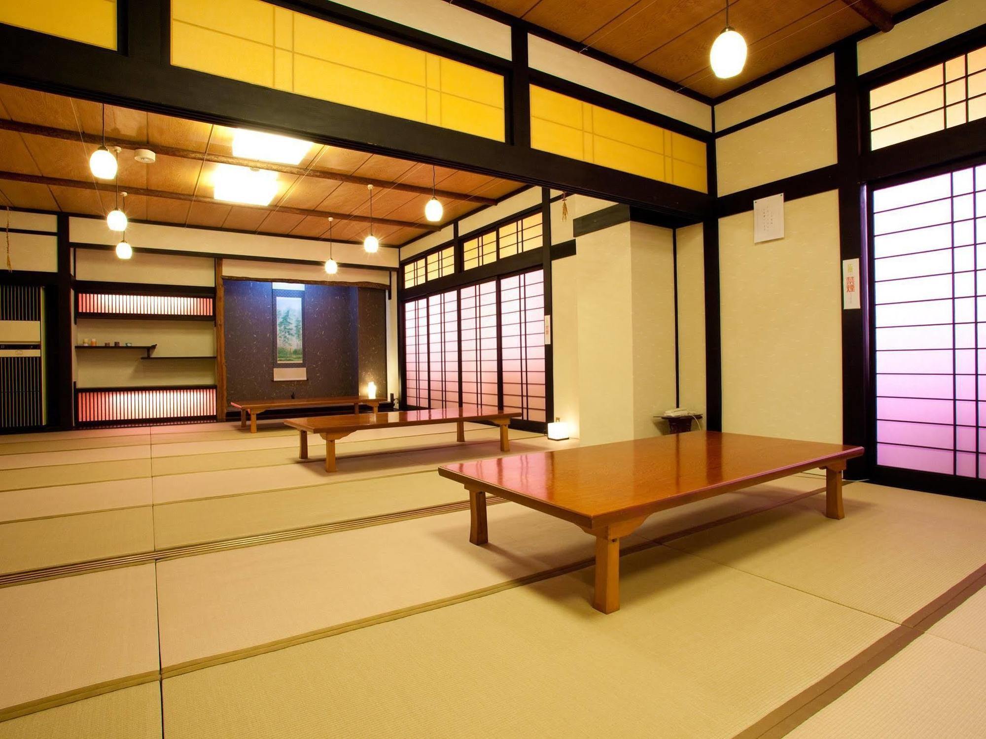 Wakatake Hotel Katsuura  Exterior photo